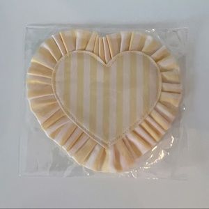 Stoney Clover Lane Heart Ruffle Patch